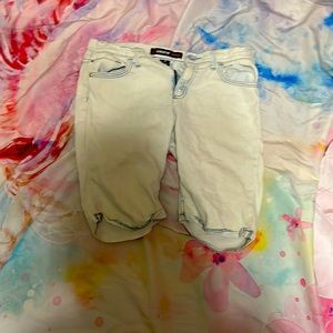 Men’s white shorts